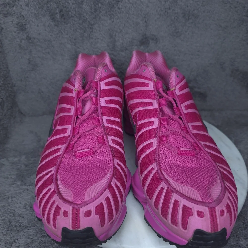 Nike Shox Shoes Mens Size 10.5 Pink Mesh Low Top Running Sneakers IH1338-600